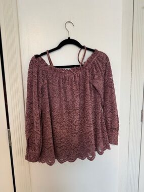 Anthropologie Off-Shoulder Lace Blouse // Size S